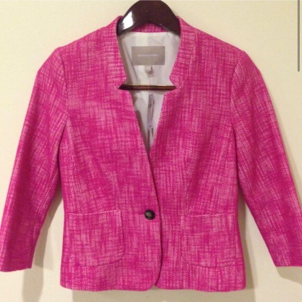 Banana Republic stylish tweed hot pink blazer size 0P fits XS/S